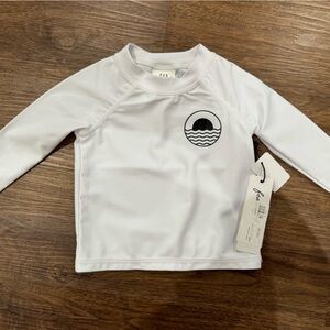 NWT 6/12 Month Feather 4 Arrow White Long Sleeve Rashguard